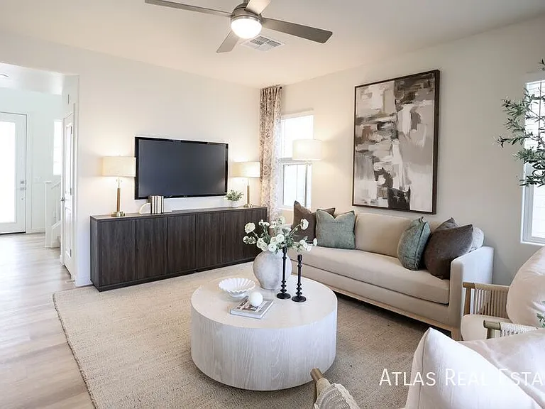 1530 W Sierra Vista Dr — Photo 20