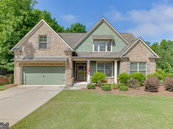 6206 Little Cove Dr, Flowery Branch, GA 30542