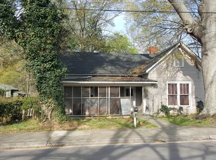 304 Douglas St, Cartersville, GA 30120