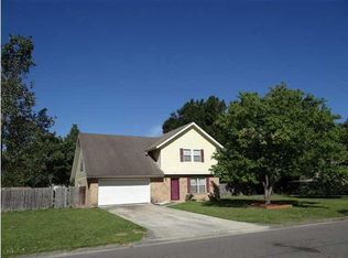 100 Bradd St, Summerville, SC 29483