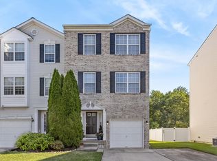 10 Nicole Ct, Deptford, NJ 08096
