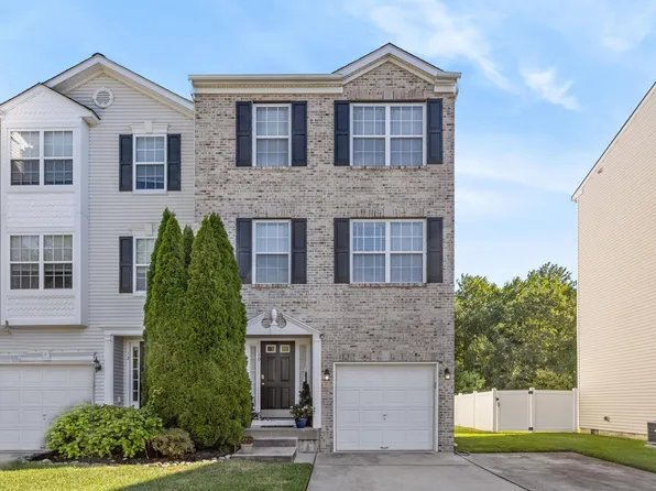 10 Nicole Ct, Deptford, NJ 08096