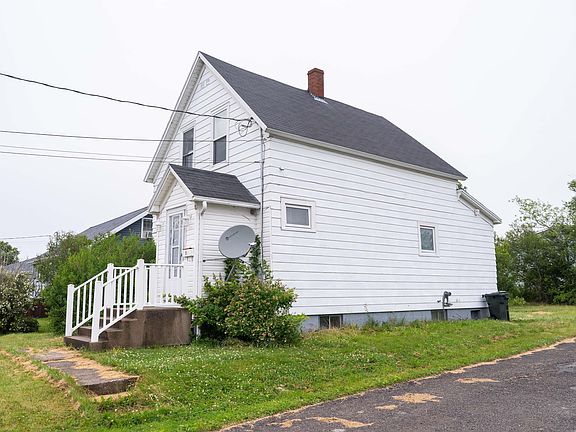 3rd image of 31 Hickman St