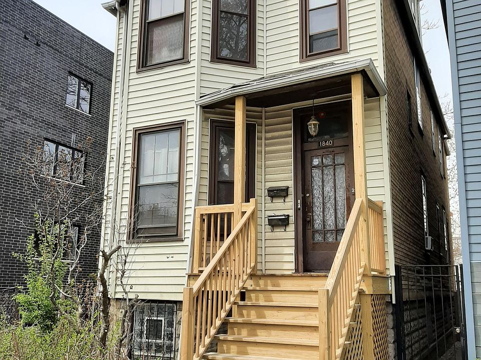 2nd floor apartment of a 2 flat house - new porch