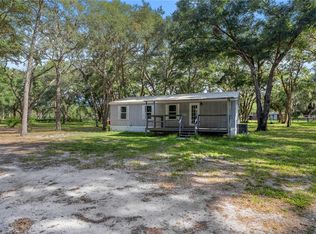 8328 SE 180th Avenue Rd, Ocklawaha, FL 32179