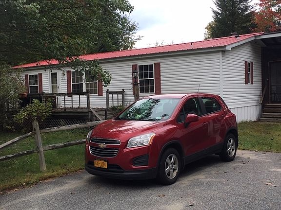 2nd image of 10 Skylark Ln