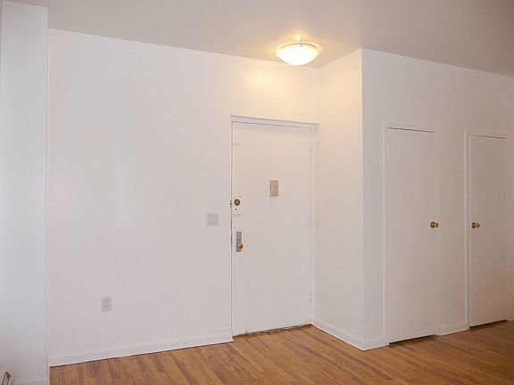 2nd image of 223 E 111th St APT 2D
