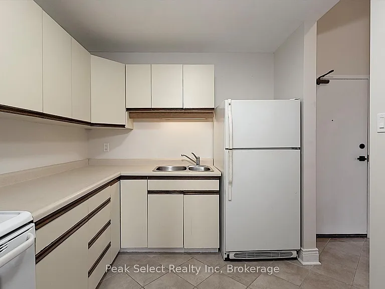 20 Water St S #31 — Photo 6