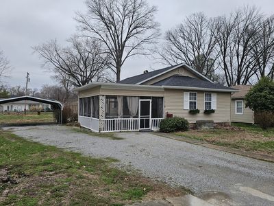 615 Mitchell St, Benton, IL, 62812