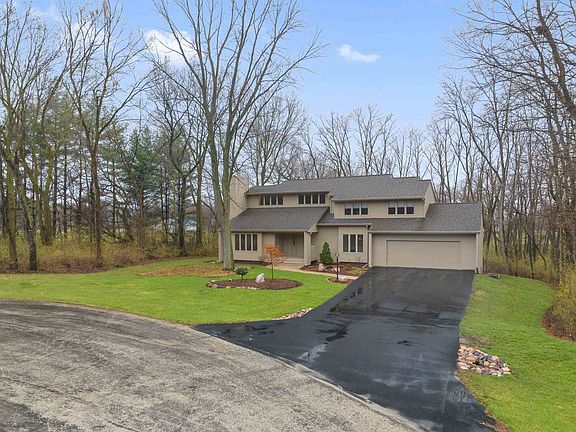3rd image of 10008 Pamela Dr
