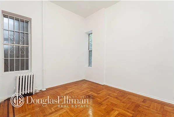 Rented by Douglas Elliman | media 18