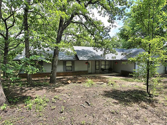 2nd image of 125 Hickory Hill Dr