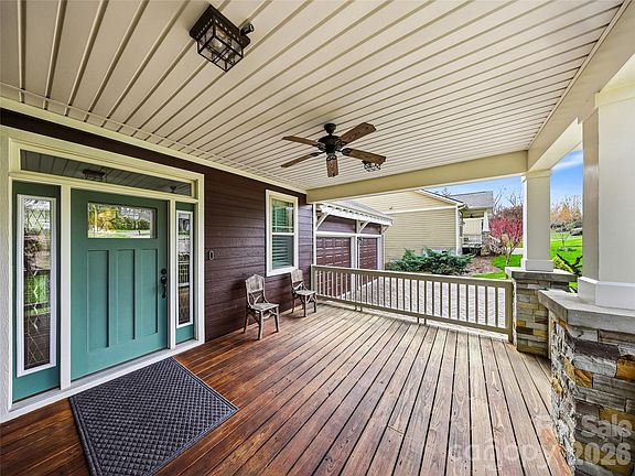 2nd image of 324 Fennel Dun Cir