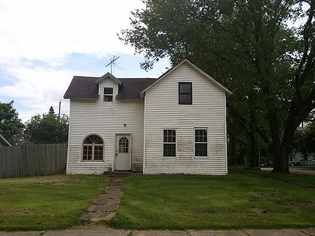1st image of 106 W South St