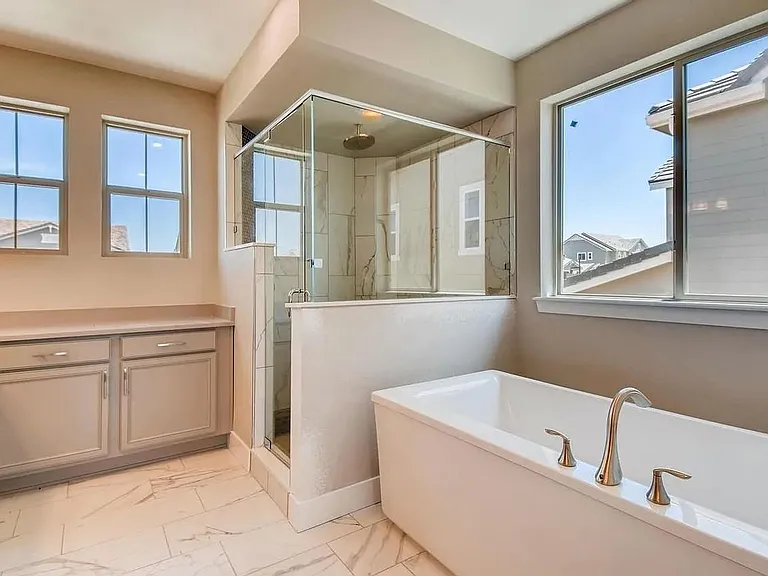 16123 Swan Mountain Dr — Photo 23