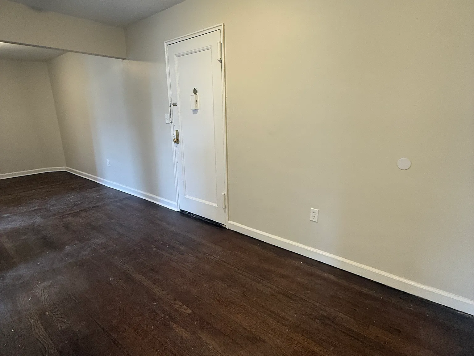 2 bed, $1,795 — Photo 4