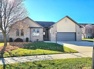 608 Granite Dr, Westville, IN 46391