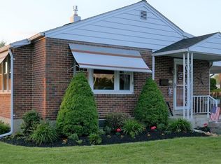 1115 W Broad St, Emmaus, PA 18049