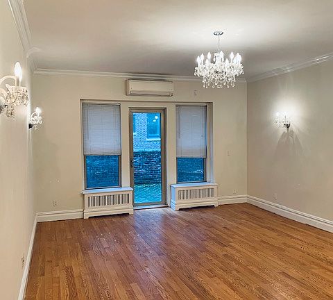 3rd image of 340 E 58th St #1G