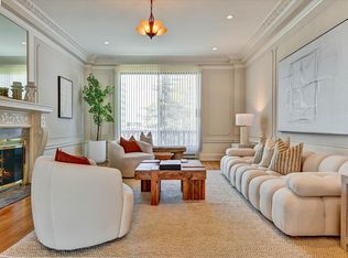 200 Lakeside Dr APT 801, Oakland, CA 94612