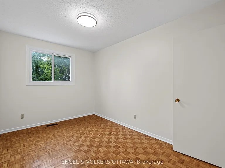 176 Birch Hill Point — Photo 34
