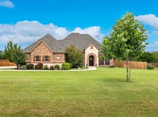 5651 Lucca Dr, Fort Worth, TX 76140
