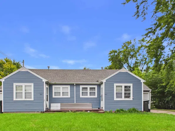 517 & 521 E 3rd St, Minden, NE 68959