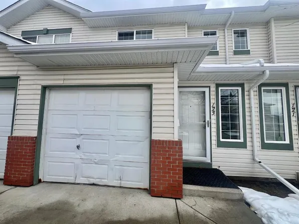 123 Country Hills Vlg NW, Calgary, AB T3K 4S8