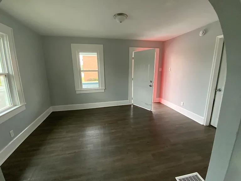 3040 Main St — Photo 14