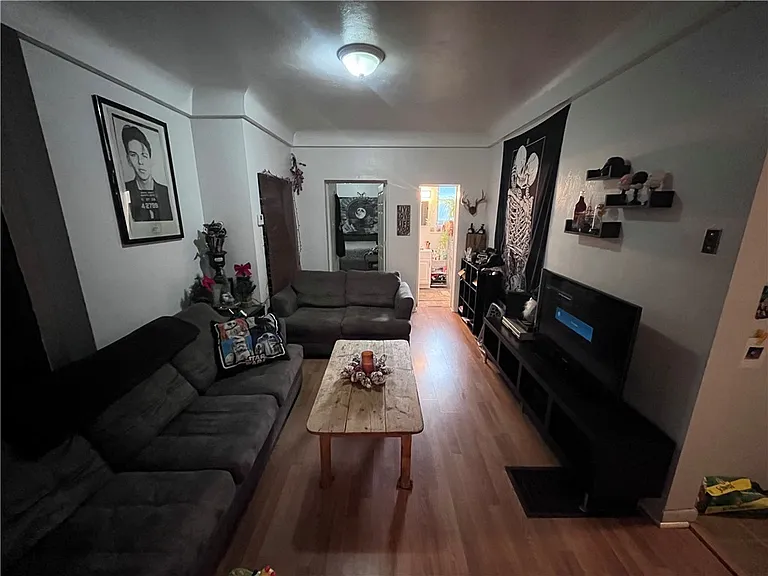 1123 Evergreen Ave #1 — Photo 13
