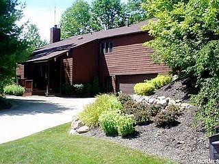 2nd image of 3702 Reserve Dr