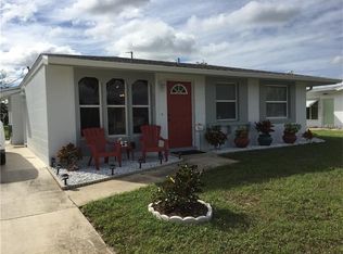 137 Revere St NW, Pt Charlotte, FL 33952