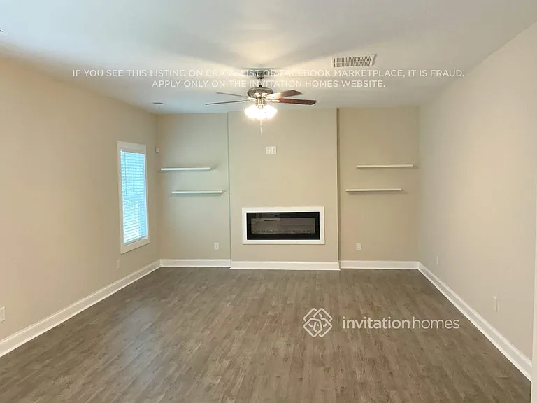 310 Valley View Dr — Photo 3