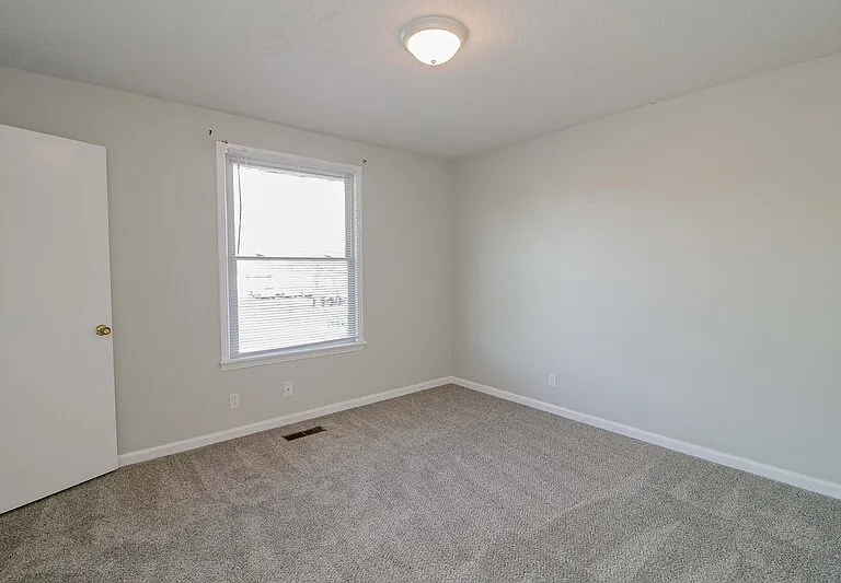 809B Golfview Pl — Photo 15