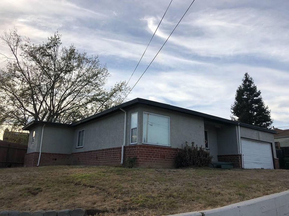 1st image of 22601 Sierra Ave