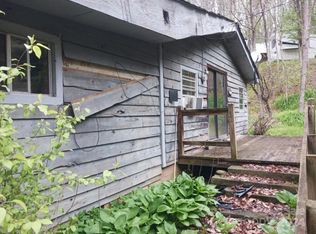 95 Bothy Rd, Brevard, NC 28712