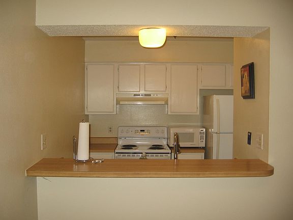 Kitchen bar