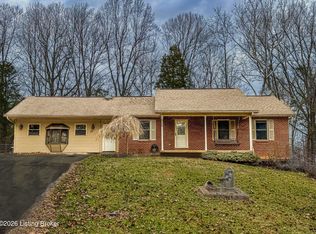 40 Sunflower Ln, Brandenburg, KY 40108