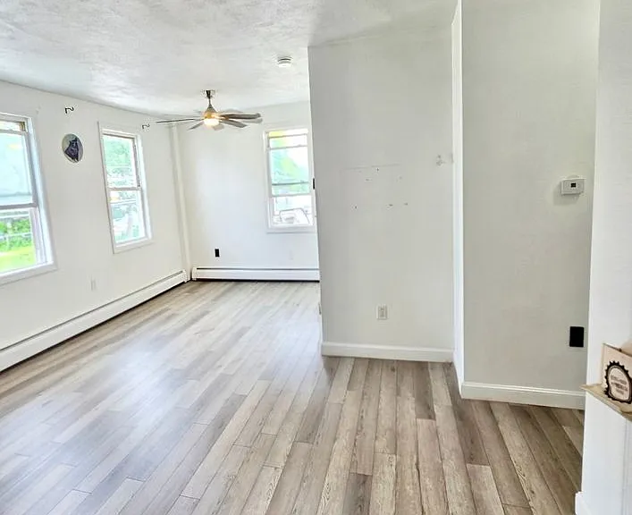 681 Providence St — Photo 9