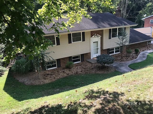 1st image of 911 Colegate Dr