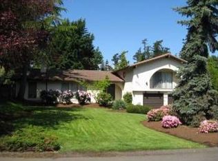 6521 80th Ave SE, Mercer Island, WA 98040