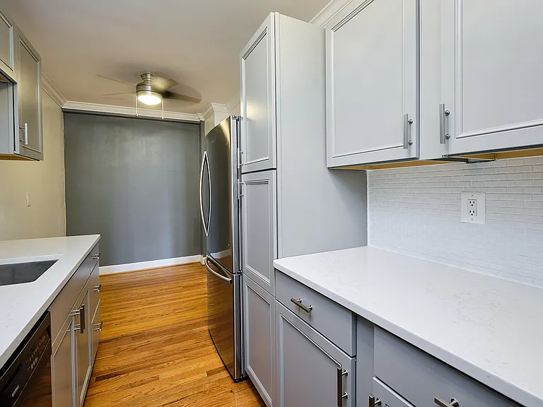 3925 Davis Pl NW #206 — Photo 6