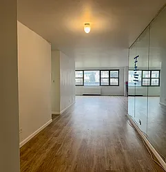61-20 Grand Central Parkway, #A106