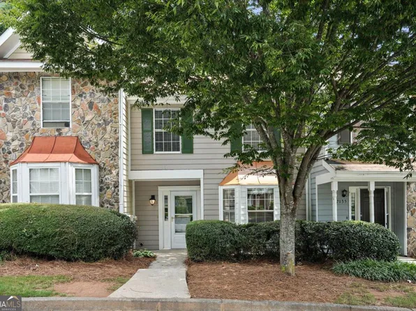 2145 Fairways Ct NW, Kennesaw, GA 30144