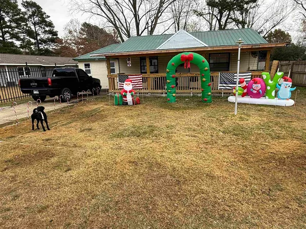 204 Bayles St, Ward, AR 72176