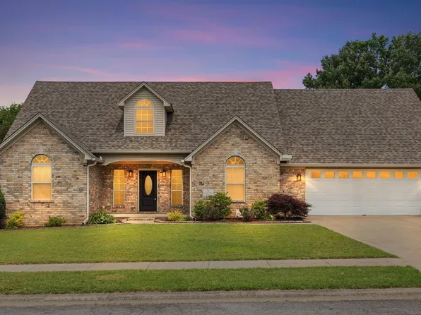 53 Country Village Cir, Cabot, AR 72023