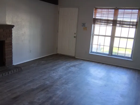 10826 E 16th St #1, Tulsa, OK 74128