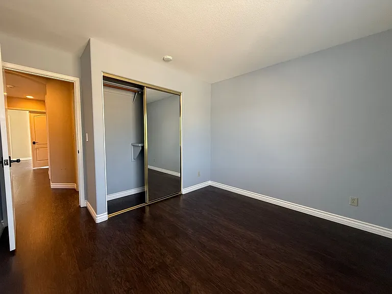 216 Richmond Park Pl — Photo 39