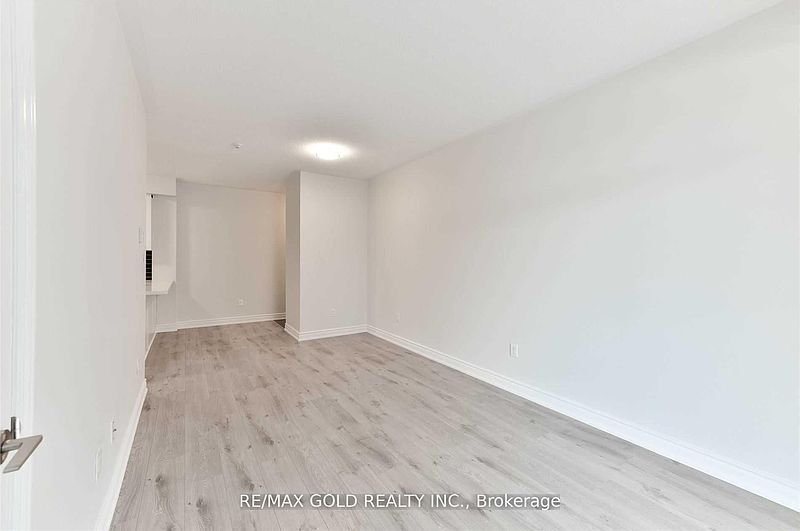 Oakville Townhouse for rent - 2 Bedrooms — photo 9