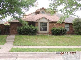 10351 Oak Branch Ln, Dallas, TX 75227